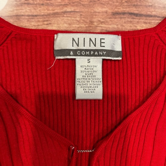 Nine & Company Women’s Red Sweater - Picture 3 of 3